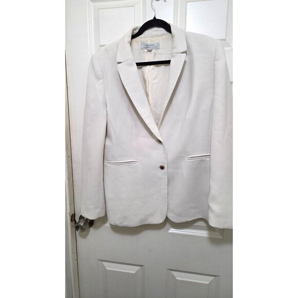 Tahari Arthur S. Levine Women's Ivory Blazer Size 14 Two-Button Closure Tailored - Picture 1 of 6